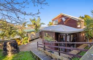 86A Waimumu Road, Massey