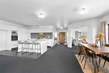 713 Plymouth Road, Koru