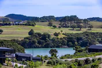78 Rangitahi Road, Raglan