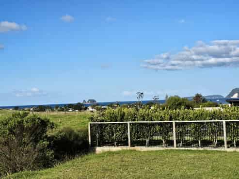 8 Tohetea Lane, Whitianga