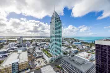 9-17 Byron Avenue, Takapuna