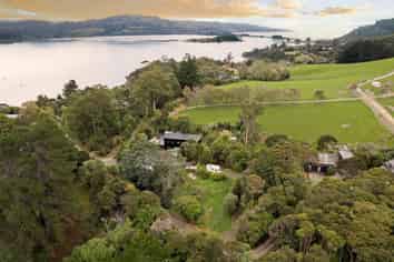 7 Chelivode Street, Waitati