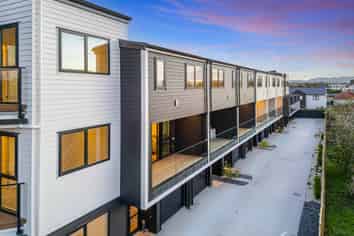 Lot 8 - 9/130 Rosebank Road, Avondale