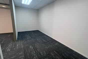 OFFICE AVAILABLE IN CENTRAL PAPAKURA
