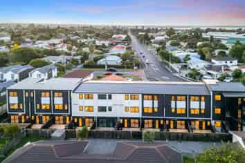 Unit 2 - 3/130 Rosebank Road, Avondale
