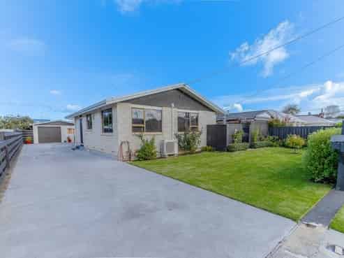 69 Springvale Road, Springvale