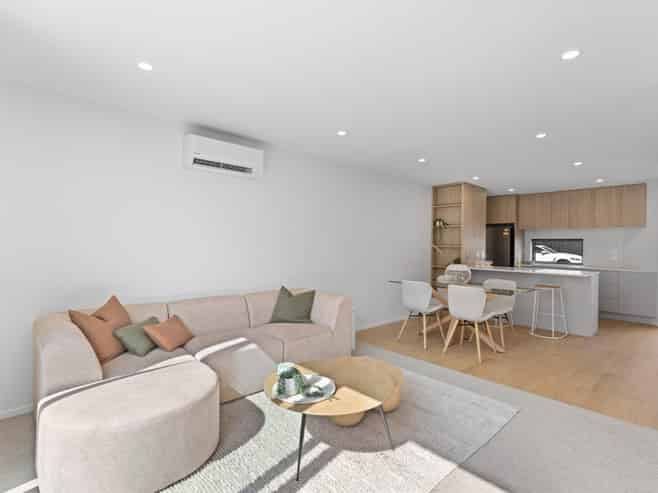 2 Bedroom/88 Holly Road, Saint Albans