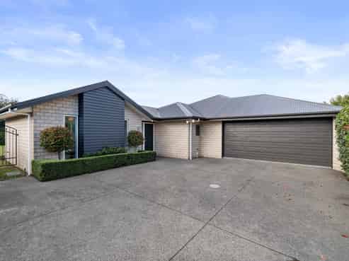 14 Donovan Place, Aidanfield