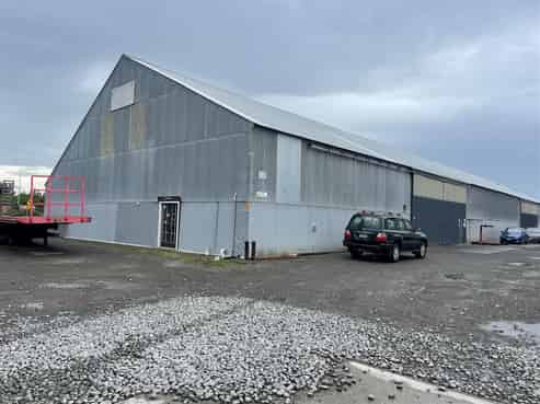 Warehouse Space With Small Office
