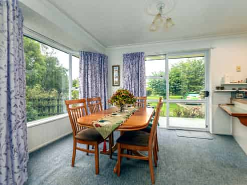 39 Brosnan Road, Levels