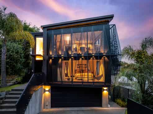 228 Collingwood Street, Nelson