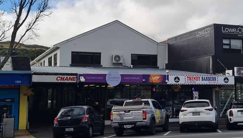  182 Main Road, Tawa