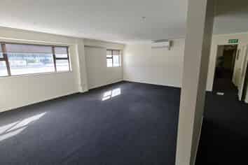 Affordable Office Space in Central Tawa!
