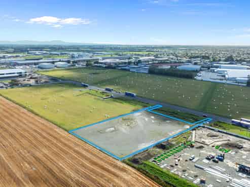 Dual Access Freehold Industrial Heavy Land