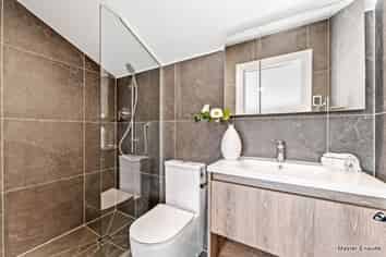 15/98-100 Walker Road, Point Chevalier