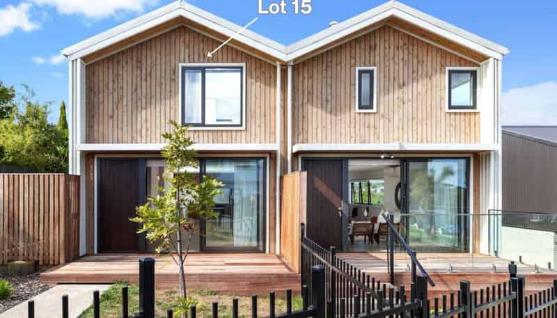 15/98-100 Walker Road, Point Chevalier