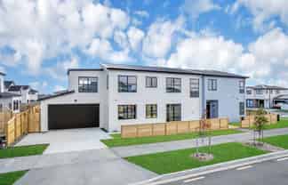 18 Gertrude Cole Road, Clarks Beach