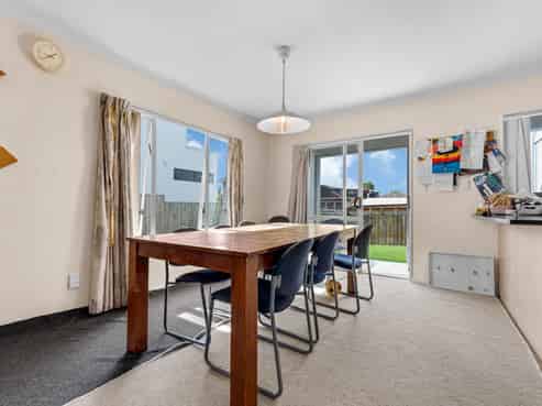125A Te Atatu Road, Te Atatu South