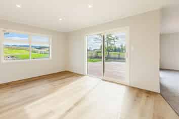 300 White Road, Otane