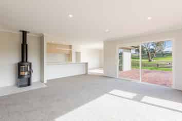 300 White Road, Otane