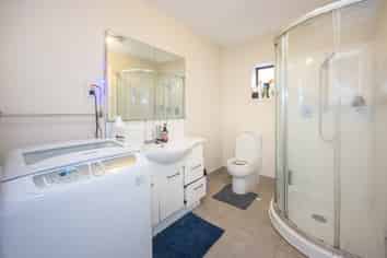2 Chelsea View Drive, Chatswood
