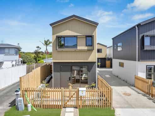 73E Archmillen Avenue, Pakuranga Heights