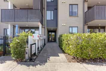 201/20B Alfriston Road, Manurewa East