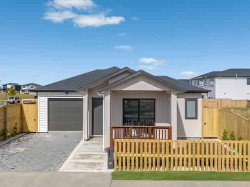 4 Ngakau Road, Karaka