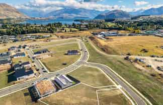 13 Simpson Crescent, Wanaka