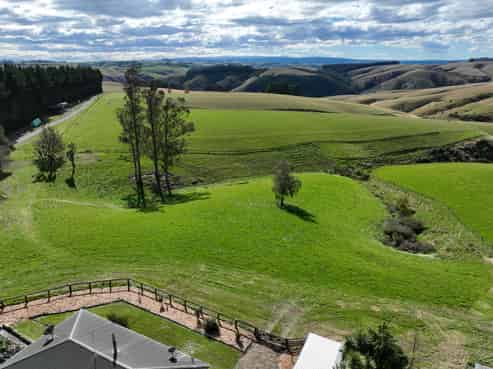 190 McCulloch Road, Awamangu