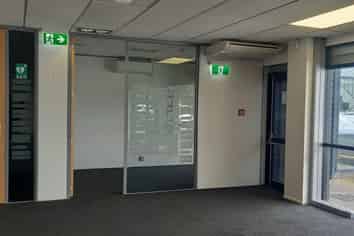 Versatile 350m² Space for Lease