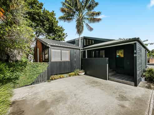 2/47 Shakespeare Road, Milford
