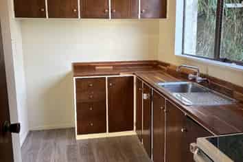b/9 Ironside Road, Johnsonville