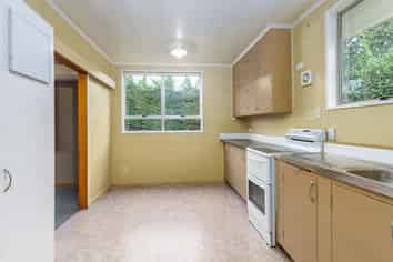 Unique Orari Opportunity – Land and Buildings