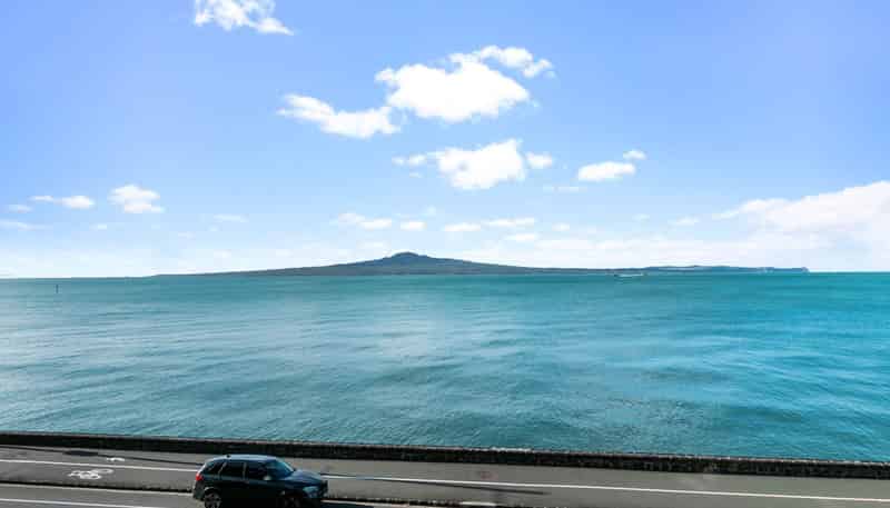 2A/163 Tamaki Drive, Kohimarama