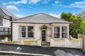 16 Agnew Street, North Dunedin