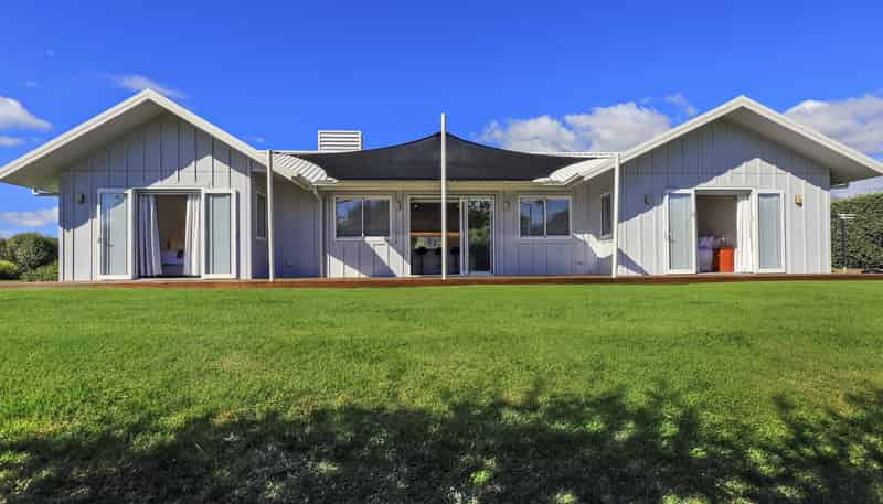 2 Cape Grove, Haumoana