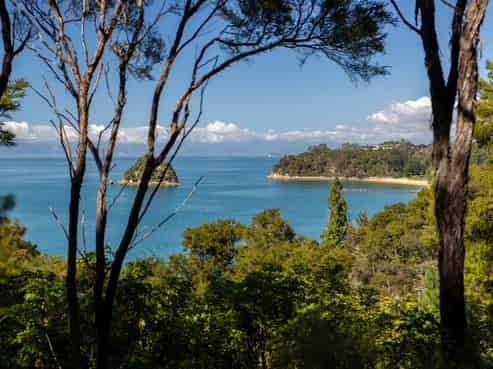 180 Tokongawa Drive, Kaiteriteri