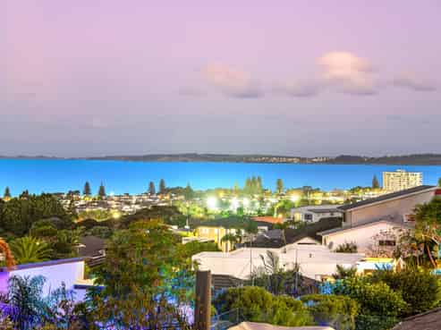 99 Waldorf Crescent, Orewa