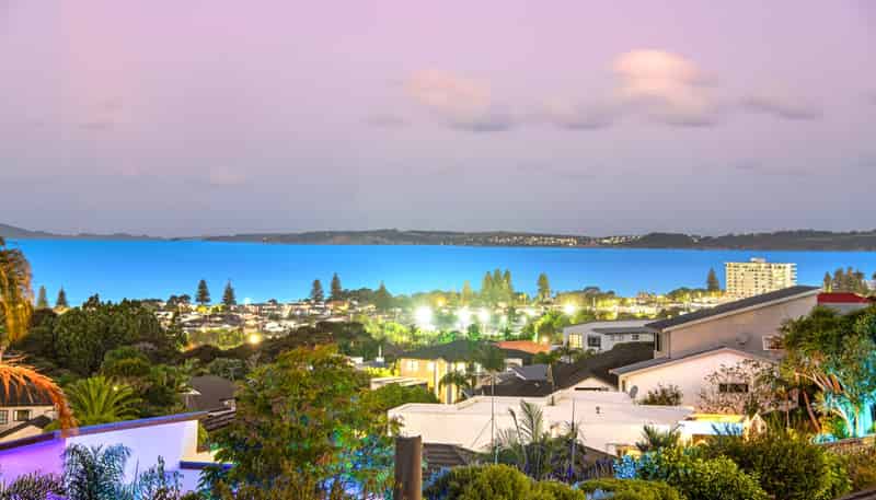 99 Waldorf Crescent, Orewa