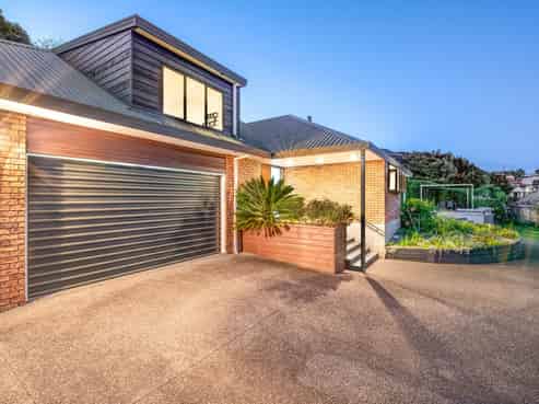 99 Waldorf Crescent, Orewa
