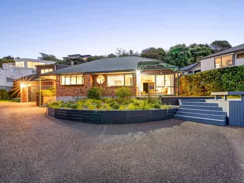 99 Waldorf Crescent, Orewa