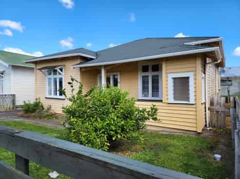 24 Mcgiffert Street, Palmerston North Central