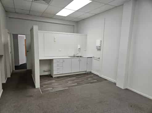 Prime Central Office Space for Lease