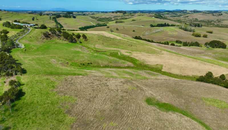 860  Kaiwaka Mangawhai Road, Kaiwaka