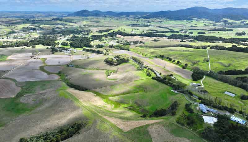 860  Kaiwaka Mangawhai Road, Kaiwaka