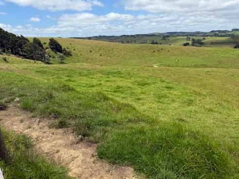 860  Kaiwaka Mangawhai Road, Kaiwaka
