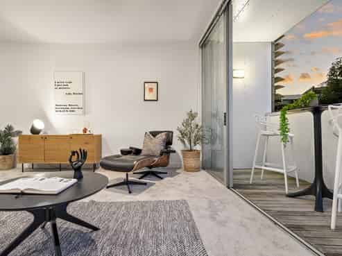 2/8A Fisher-point Drive, Saint Marys Bay