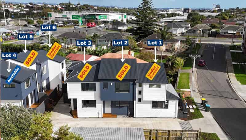 1-4, 20 William Blofield Avenue, Mount Roskill