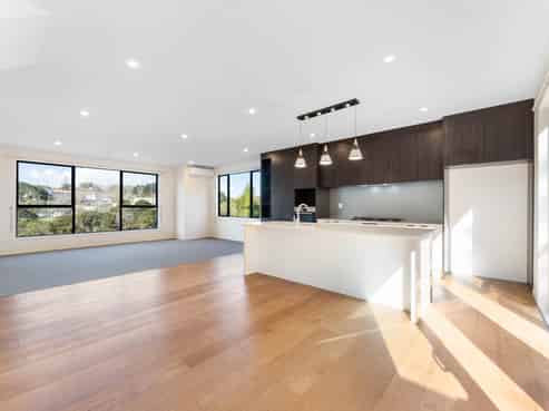 4/4 McQuoid Place, Glenfield